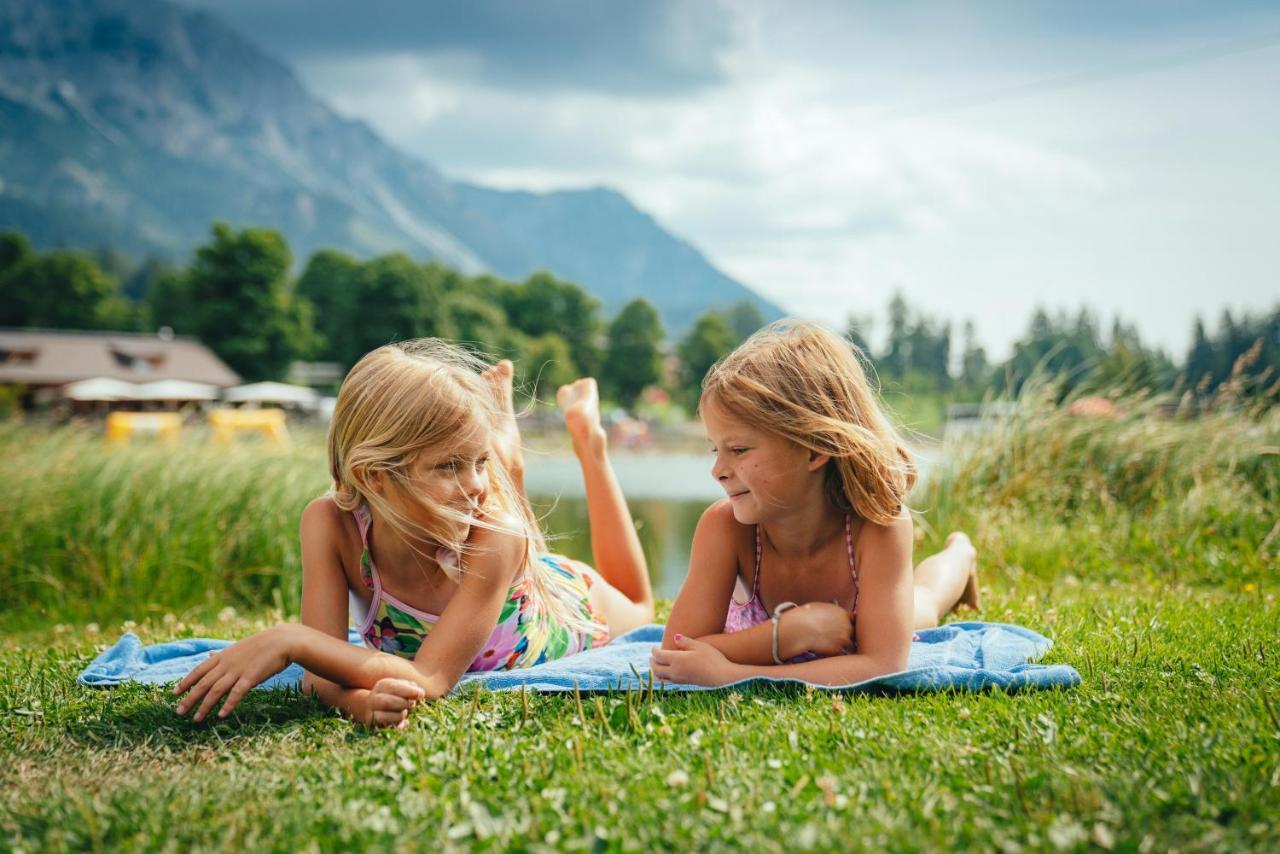 Hotel Laerchenhof Ramsau am Dachstein Ngoại thất bức ảnh