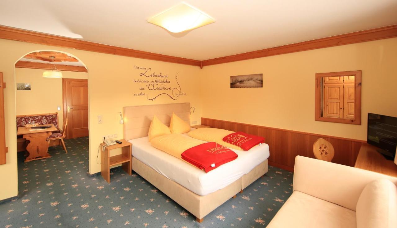 Hotel Laerchenhof Ramsau am Dachstein Ngoại thất bức ảnh