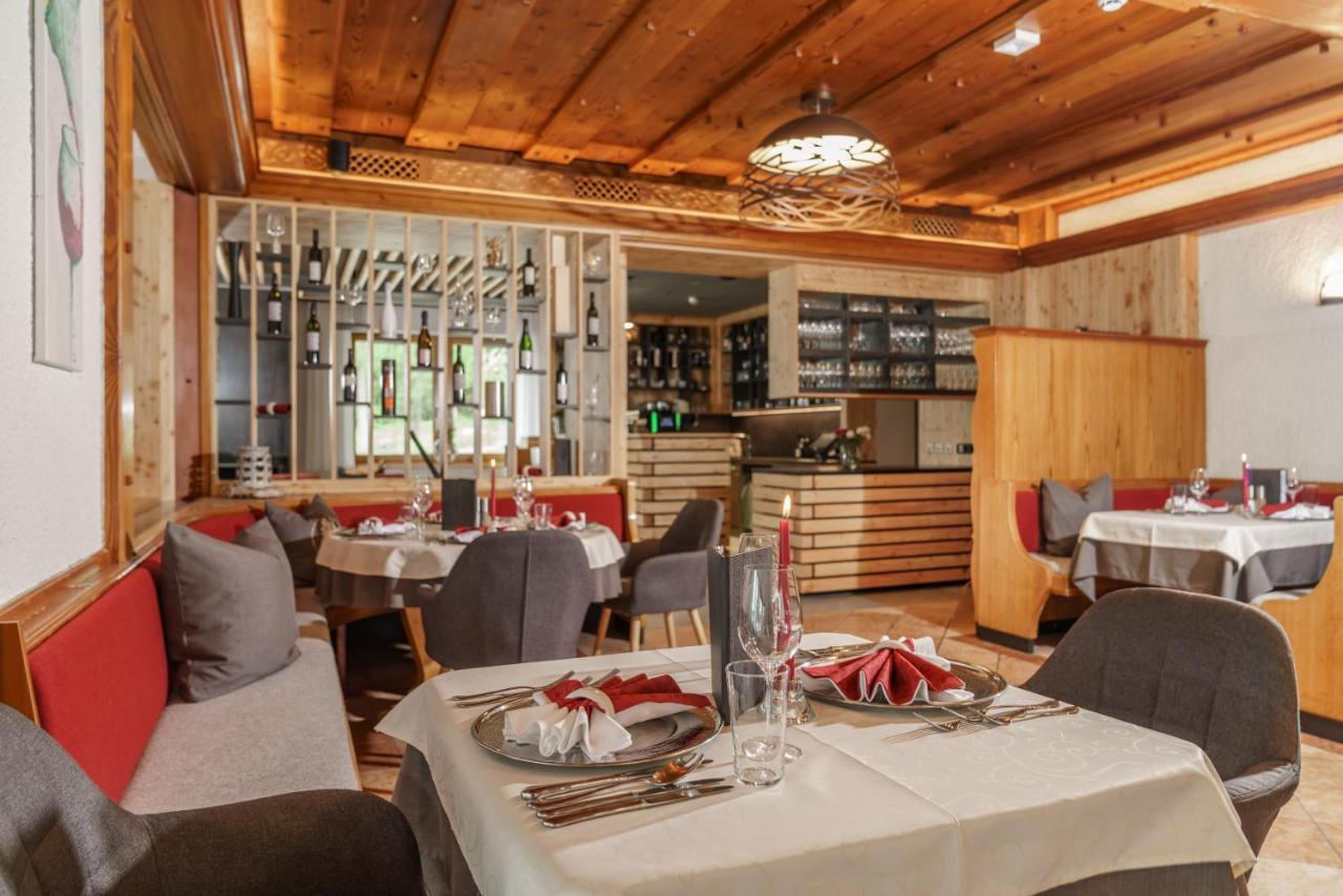 Hotel Laerchenhof Ramsau am Dachstein Ngoại thất bức ảnh