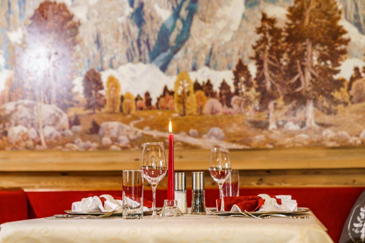 Hotel Laerchenhof Ramsau am Dachstein Ngoại thất bức ảnh