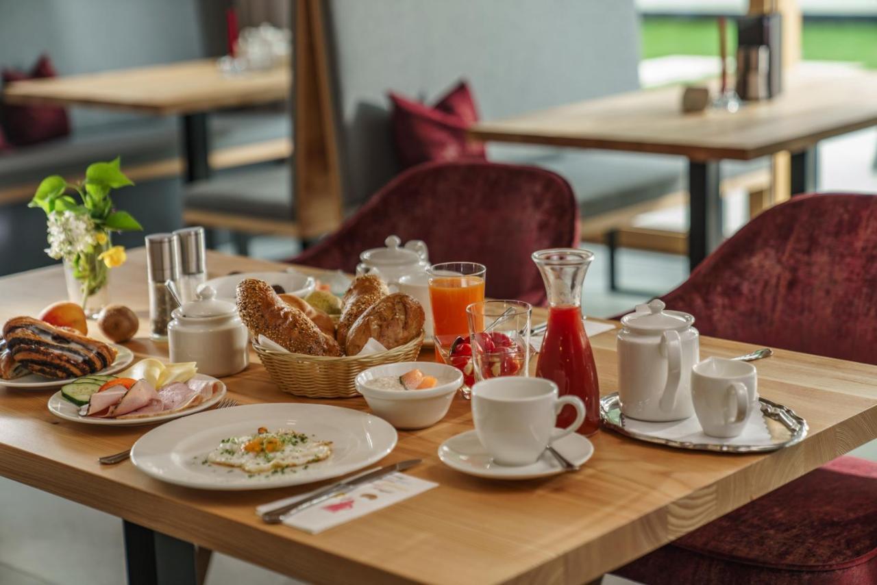 Hotel Laerchenhof Ramsau am Dachstein Ngoại thất bức ảnh