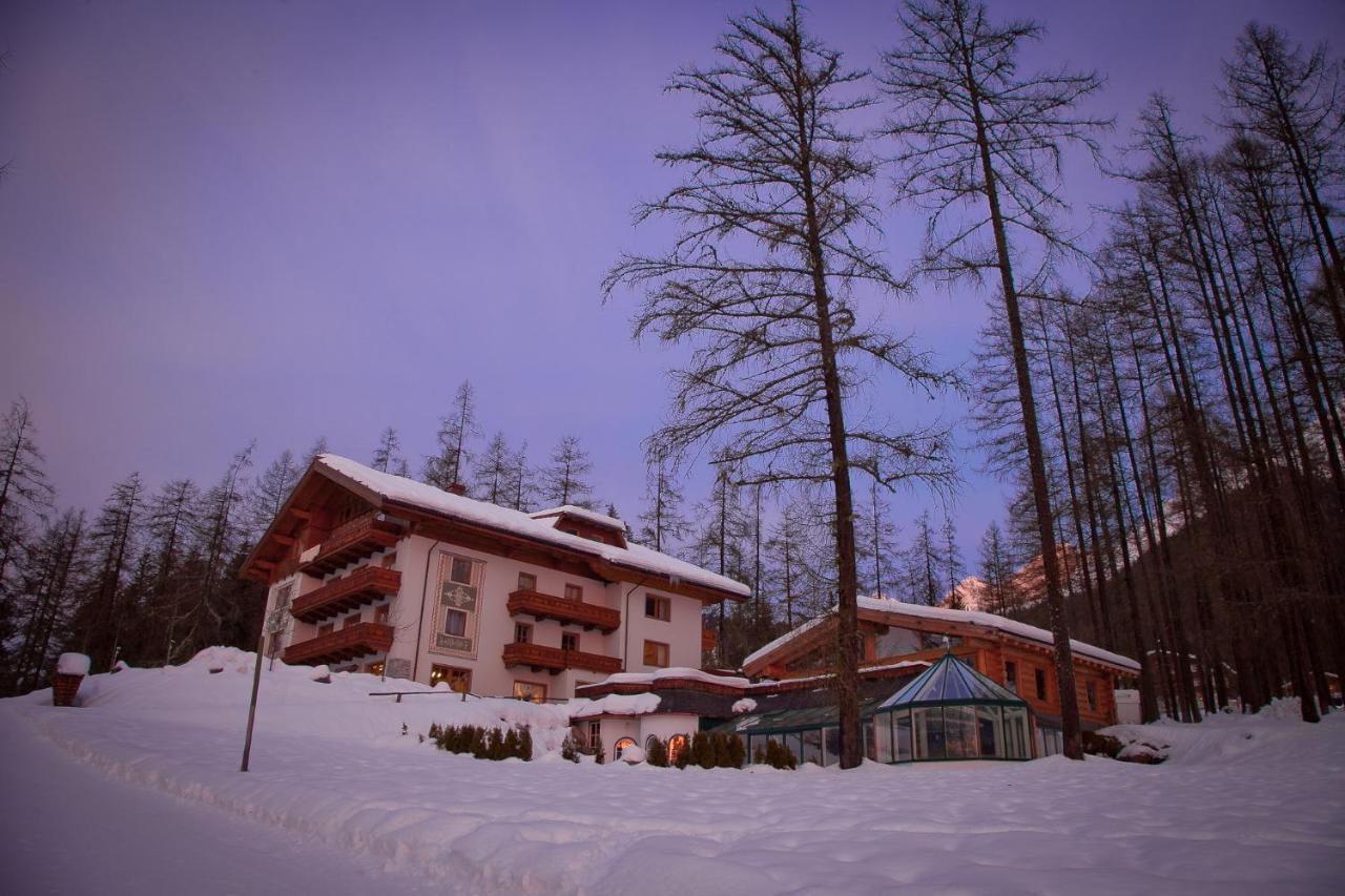Hotel Laerchenhof Ramsau am Dachstein Ngoại thất bức ảnh